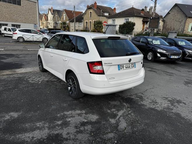 Skoda Fabia Combi 1.0 MPI - 75 Greentec Edition Tour BLANC de 2015