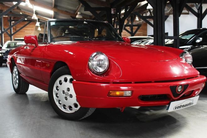 Cliquer pour voir la photo suivante Alfa romeo Spider BASE GTV II II 2.0 FL 10CV Rouge de 1993