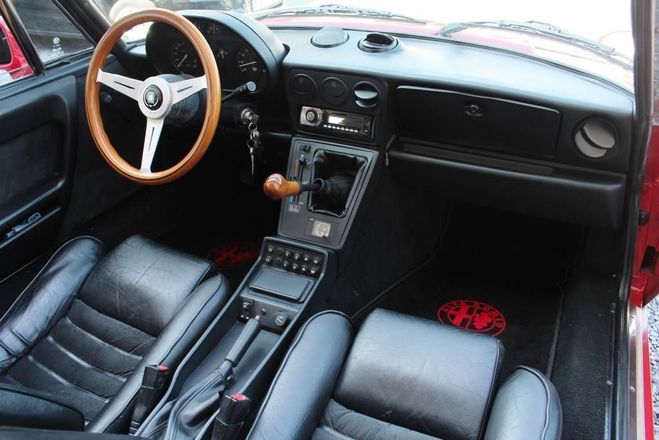 Alfa romeo Spider BASE GTV II II 2.0 FL 10CV Rouge de 1993