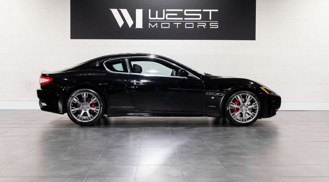 Maserati Gran Turismo SPORT 4.7 V8 440 BVR ? Immat France Bose Noir de 2008