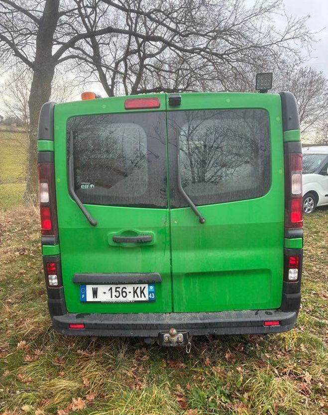 Renault Trafic 2018 L2 2 places tva recup attelage etc Vert de 2018