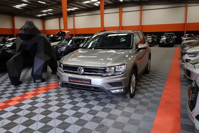 Volkswagen Tiguan 2.0 TDI 150CH BLUEMOTION TECHNOLOGY CONF Gris F de 2016