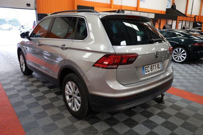 Volkswagen Tiguan 2.0 TDI 150CH BLUEMOTION TECHNOLOGY CONF Gris F de 2016