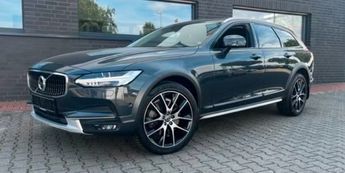  Voir d&eacute;tails -Volvo V90 Cross Country D5 AWD 235ch Luxe Geartron &agrave; Saint-Patrice (37)