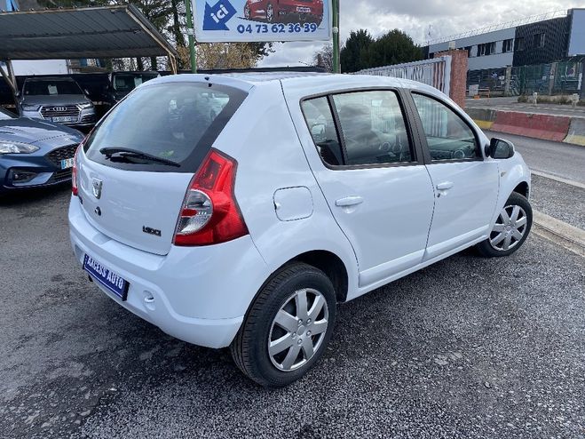 Dacia Sandero 1.5 dCi 70 eco2 Laur�ate Blanche de 2009