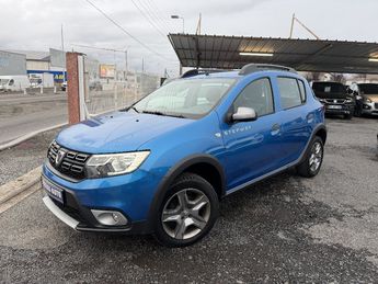  Voir d&eacute;tails -Dacia Sandero TCe 90 E6C Stepway &agrave; Cournon-d'Auvergne (63)