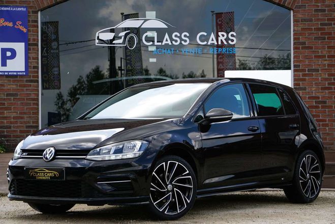 Cliquer pour voir la photo suivante Volkswagen Golf 1.0 TSI R-LINE COCKPIT NAVI DISTRONIC CA Noir Métallisé de