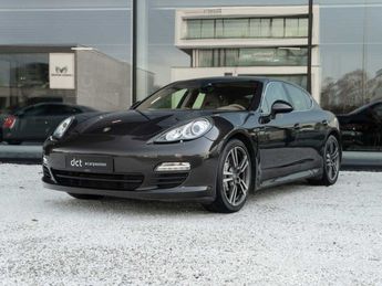  Voir d&eacute;tails -Porsche Panamera Hybride - - 73.000 km - - Sunroof 1st Ha &agrave; Wielsbeke (87)