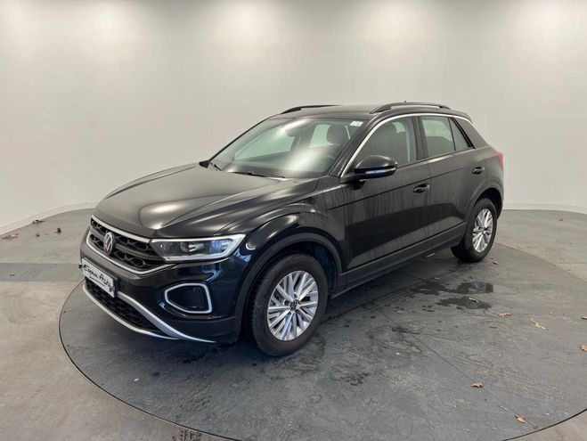 Cliquer pour voir la photo suivante Volkswagen T Roc 1.0 TSI 110 Start/Stop BVM6 Life Plus Noir Métallisé de 2023