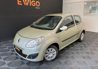  Voir d&eacute;tails -Renault Twingo ii 1.2l 75ch boite automatique 1ere main &agrave; �tampes (91)