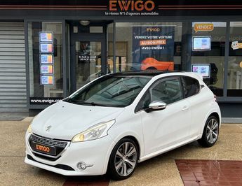  Voir d&eacute;tails -Peugeot 208 1.6 e-hdi 92ch xy toit pano-semi-cuir-cl &agrave; Forbach (57)