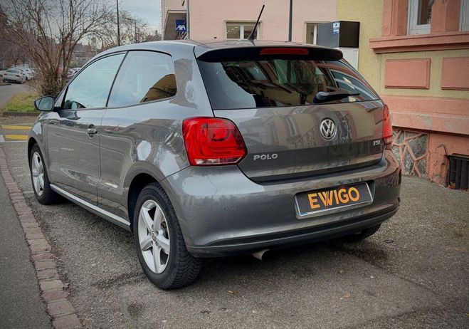 Volkswagen Polo 1.2 tsi 105 highline dsg7 bva garantie 6 Gris de 2014