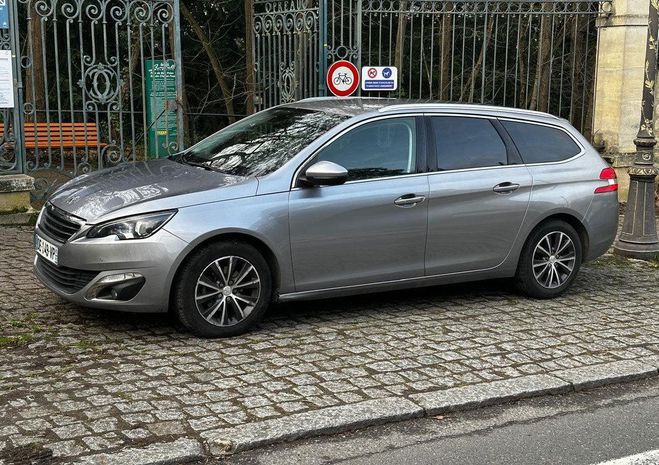 Peugeot 308 SW 1.2 e-THP 130ch Allure GARANTIE Gris de 2014