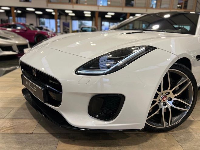 Jaguar F-Type Coupe 2.0T 300 R-Dynamic BVA8 /TOIT PANO Noir de 2018