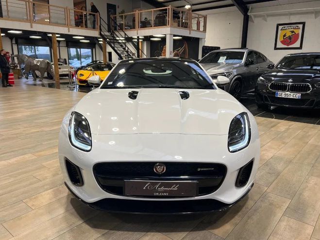 Jaguar F-Type Coupe 2.0T 300 R-Dynamic BVA8 /TOIT PANO Noir de 2018