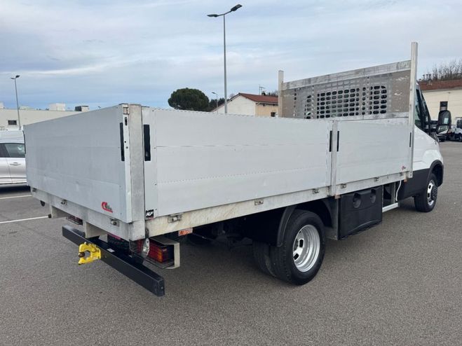 Iveco Daily PLATEAU 35C18 A8 180CV 3L 4M Blanc de 2023