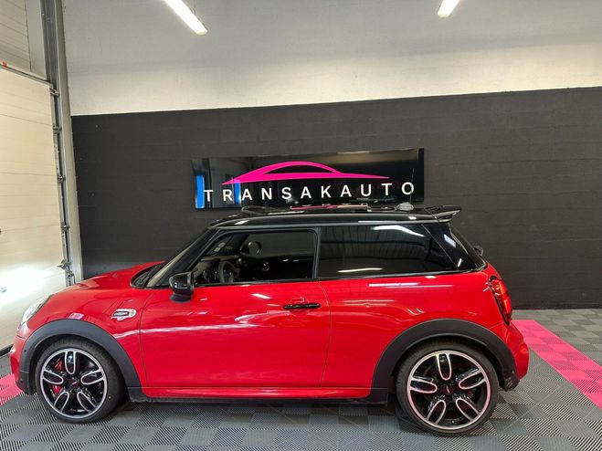 Mini One HATCH 3 PORTES F56 LCI II John Cooper Wo Rouge de 2021