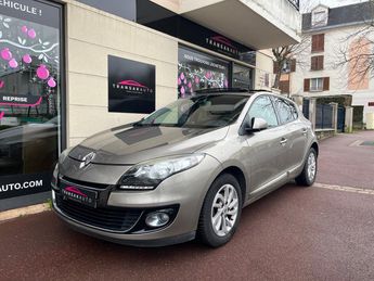  Voir d&eacute;tails -Renault Megane III BERLINE dCi 110 FAP eco2 Dynamique E &agrave;  Les Clayes-sous-Bois (78)