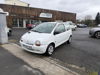  Voir d&eacute;tails -Renault Twingo 1.2i - 55 Easy &agrave; Brive-la-Gaillarde (19)