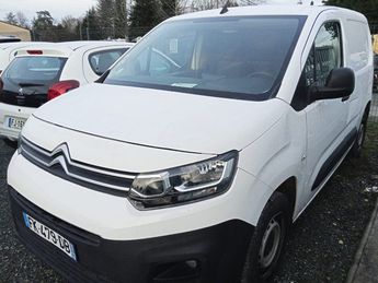  Voir d&eacute;tails -Citroen Berlingo HDi 100 S&S Club TTC &agrave; Gardonne (24)