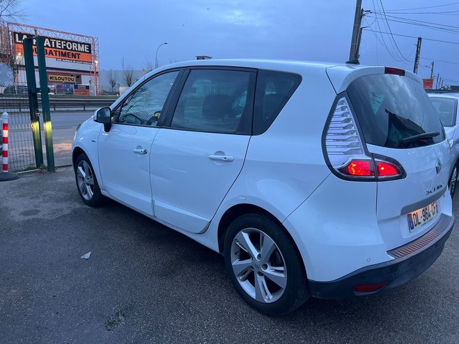 Renault Scenic (3) 1.2 TCE 115 ENERGY LIMITED MAGNIFIQU Blanc de 2014