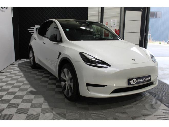 Tesla Model Y RWD Standard - ATTELAGE BLANC de 2023