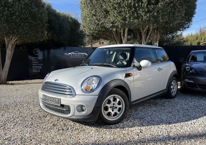 Mini One COOPER D 112CH Blanc de 2012
