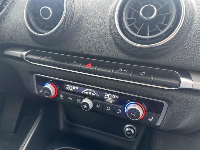 Audi A3 Sportback 35TFSI AUT. S-LINE | Keyless | Noir de 2020