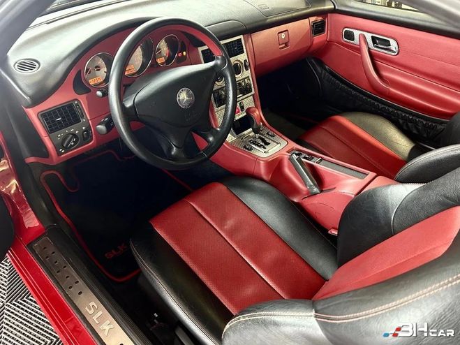 Mercedes Classe SLK Classe 2.0 200 KOMPRESSOR 165 BVA Rouge de 2000