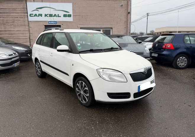 Skoda Fabia BREAK 1.2 70CH CONFORT Blanc de 2008