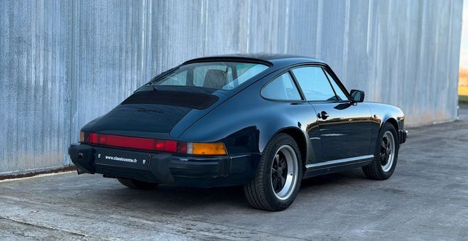 Porsche 911 Carrera 3.2 G50 Moteur refait Bleu de 1988