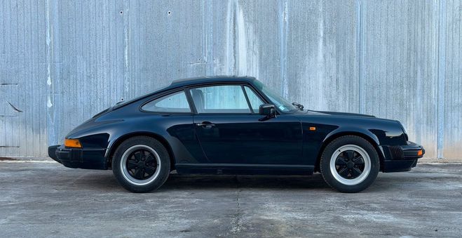 Porsche 911 Carrera 3.2 G50 Moteur refait Bleu de 1988