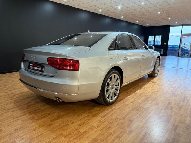 Audi A8 V6 3.0 TDI 250 DPF Quattro Avus Tiptroni Gris de 2011