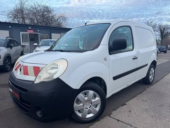 Voir d&eacute;tails -Renault Kangoo II 1.5DCi 70CH Express Confort &agrave; Gerzat (63)