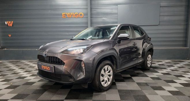 Cliquer pour voir la photo suivante Toyota Yaris Cross 1.5 115 ch hybrid 0.8kwh dynamic m Gris de 2023