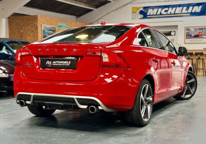 Volvo S60 T6 Summum AWD 3.0L 304 ch Toit ouvrant,  Rouge de 2011