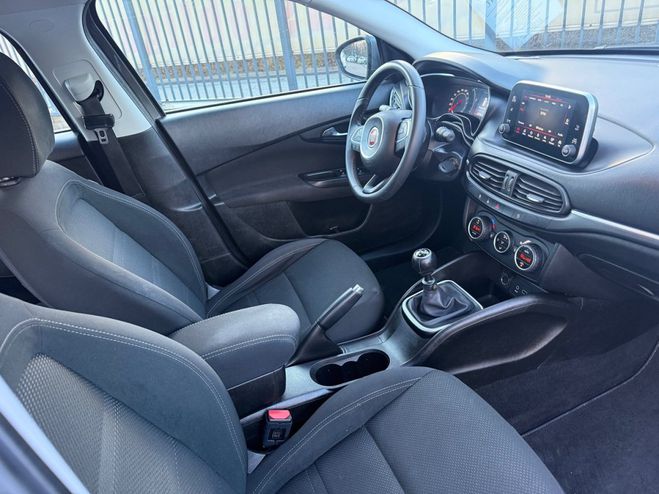 Fiat Tipo SW 1.6 MULTIJET 120CH MIRROR S/S MY19 Gris F de 2018