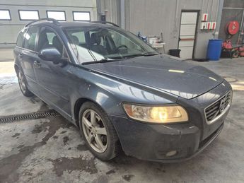  Voir d&eacute;tails -Volvo V50 1.6 D DRIVe--USB--MARCHAND OU EXPORT &agrave; Cuesmes (70)