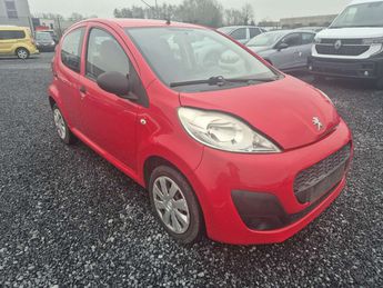  Voir d&eacute;tails -Peugeot 107 1.0i Access--DEGATS CARROSSERIE-MARCHAND &agrave; Cuesmes (70)