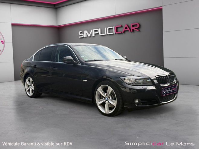 BMW Serie 3 E90 LCI 325d 204 ch Edition Luxe A Garan Noir de 2010