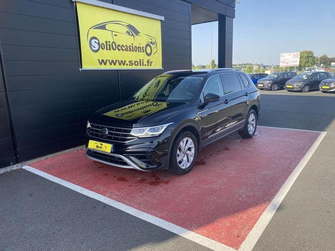 Cliquer pour voir la photo suivante Volkswagen Tiguan Allspace 2.0 16V TDI - 150 - BV DSG 7 El NOIR de 2022