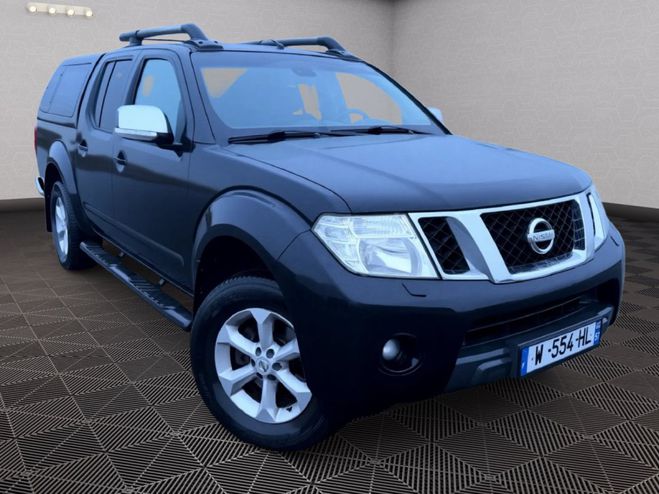 Nissan Navara Pickup 2.5 dCi 190ch 4x4 Double-Cab LE - Noir de 2010