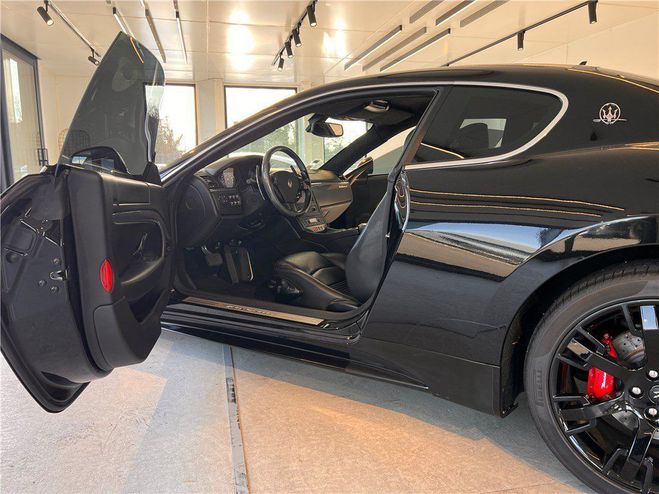 Maserati Gran Turismo S 4.7 V8 Noir de 2009