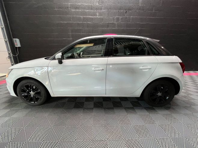 Audi A1 Sportback 1.2 TFSI 86 Ambiente / PNEUS A Blanc de 2012