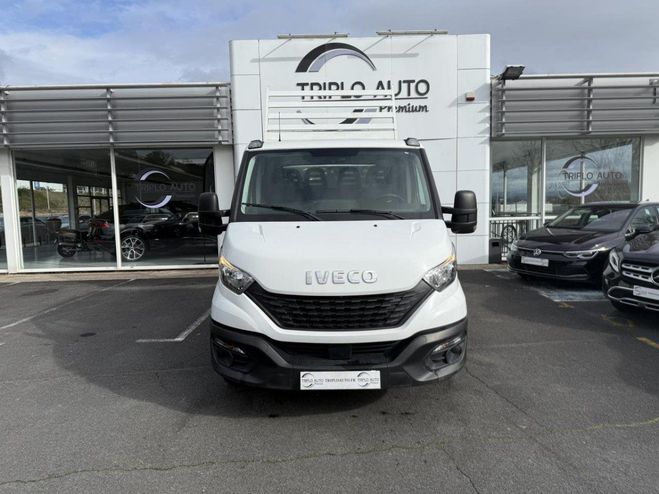 Iveco Daily 35 C 14S D (Quad-Leaf) CHASSIS DOUBLE CA INC. de 2021