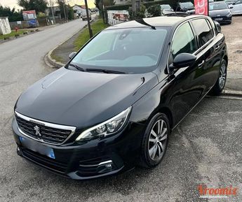  Voir d&eacute;tails -Peugeot 308 1.2 PT130 ALLURE EAT8 8325HT &agrave; Coigni�res (78)