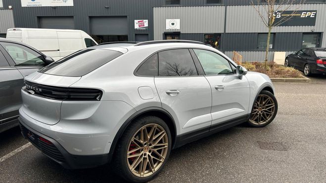 Porsche Macan Electric 4S GRIS CLAIR de 2025