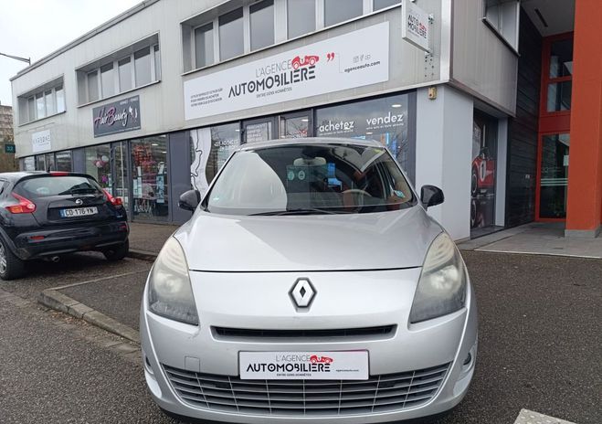 Renault Grand Scenic III 2L 150 CV BVA INT CUIR Argent de 2012