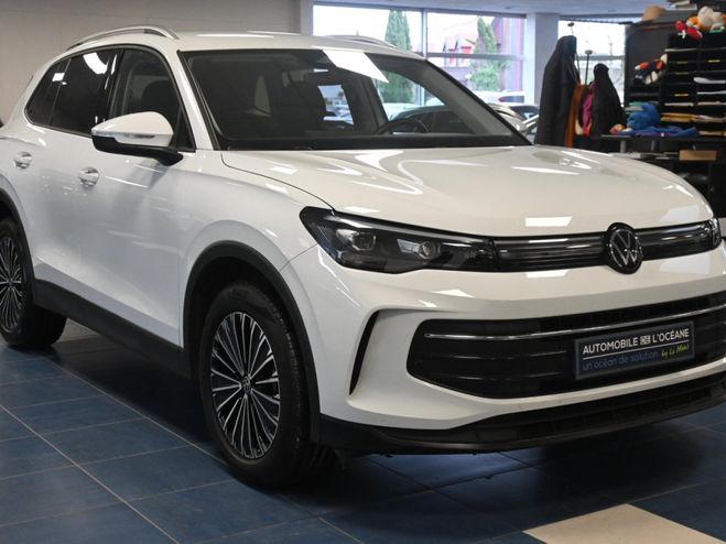 Volkswagen Tiguan 2.0 TDI 150ch DSG7 VW Edition Blanc de 2024