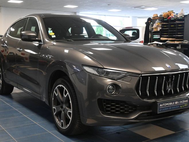 Maserati Levante Diesel 3.0 V6 Turbo 275 Gris Fonc� de 2016
